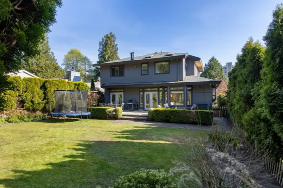 2257 Fulton Avenue, West Vancouver For Sale - image 33