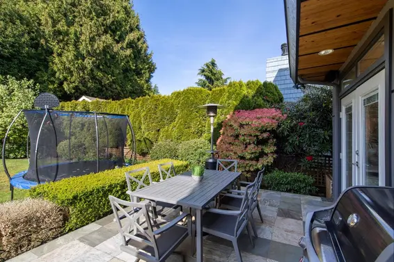 2257 Fulton Avenue, West Vancouver For Sale - image 37