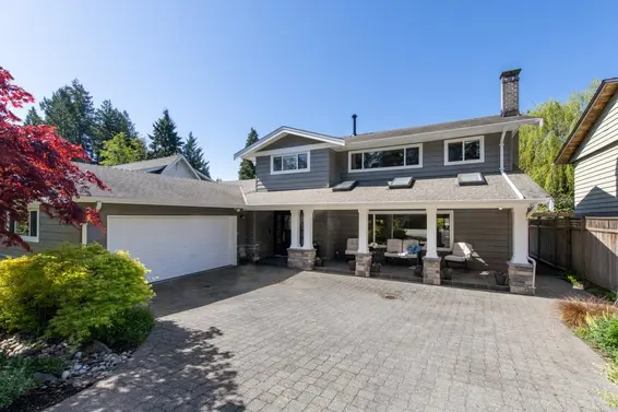4003 Ruby Avenue, North Vancouver