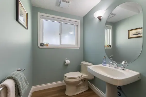 4003 Ruby Avenue, North Vancouver For Sale - image 13