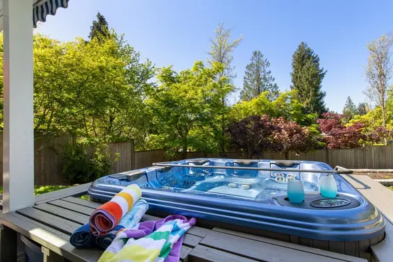 4003 Ruby Avenue, North Vancouver For Sale - image 24