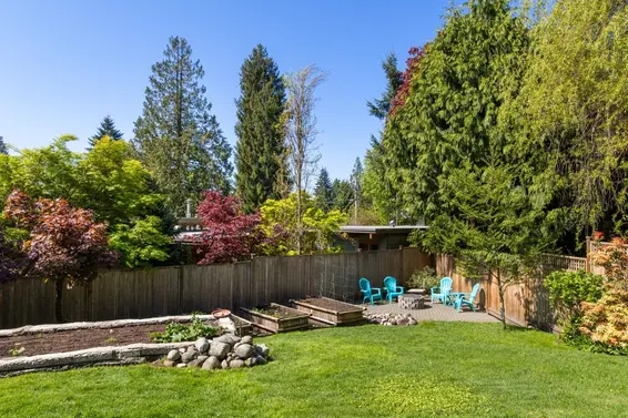4003 Ruby Avenue, North Vancouver For Sale - image 27