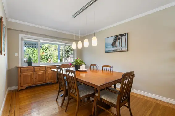 4003 Ruby Avenue, North Vancouver For Sale - image 9