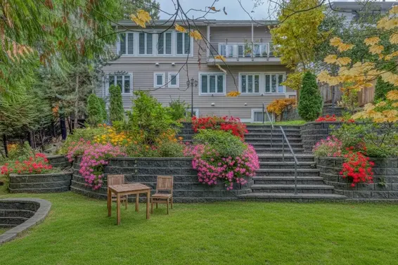 1041 Prospect Avenue, North Vancouver For Sale - image 2