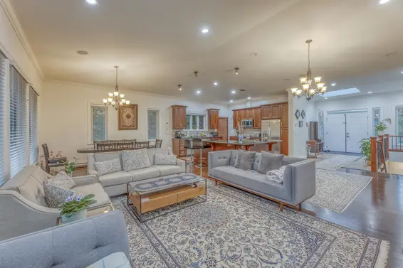 1041 Prospect Avenue, North Vancouver For Sale - image 6