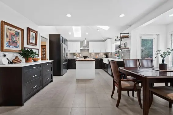 1659 Orkney Place, North Vancouver For Sale - image 12