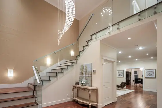 839 West 20th Street, North Vancouver For Sale - image 4
