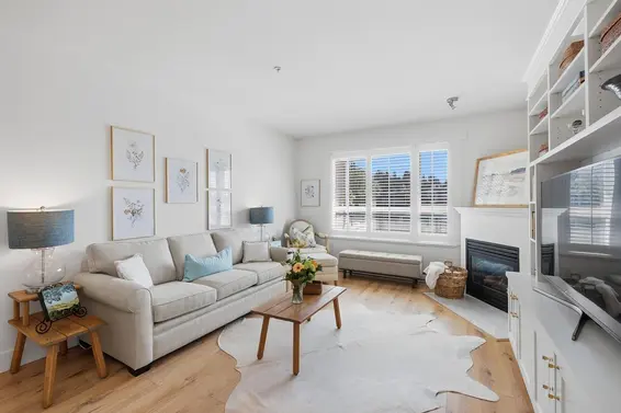 202 3151 Connaught Crescent, North Vancouver For Sale - image 3