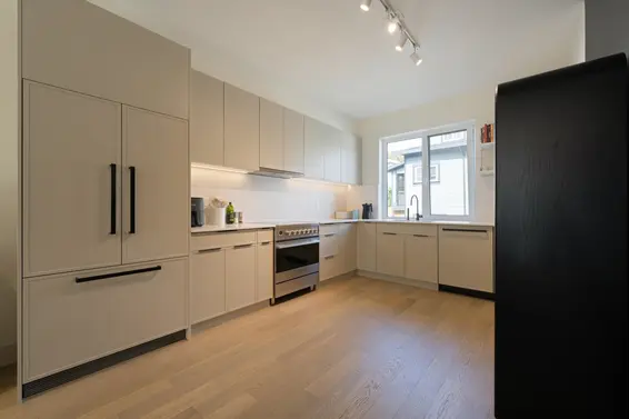 24 632 East 3rd Street, North Vancouver For Sale - image 16