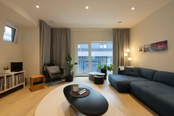 24 632 East 3rd Street, North Vancouver For Sale - image 3