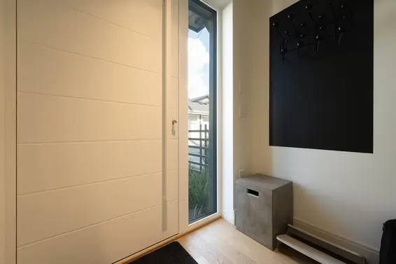 24 632 East 3rd Street, North Vancouver For Sale - image 31