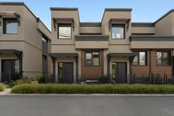 24 632 East 3rd Street, North Vancouver For Sale - image 37
