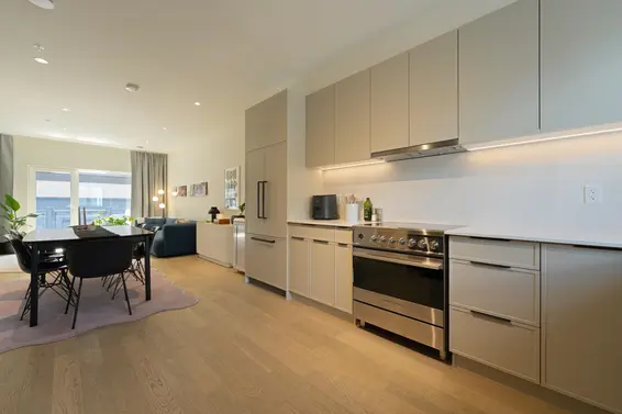 24 632 East 3rd Street, North Vancouver For Sale - image 8