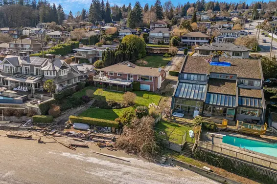 450 Beachview Drive, North Vancouver For Sale - image 14