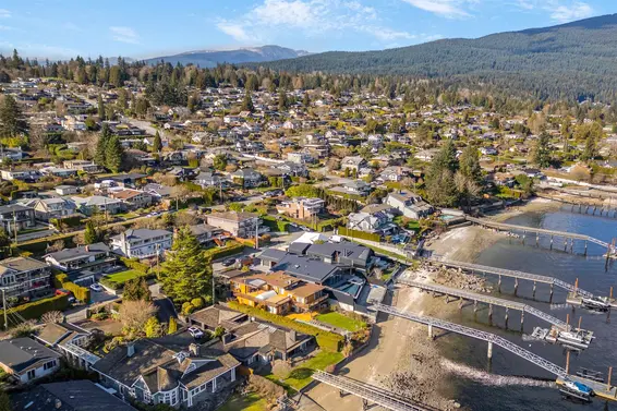 450 Beachview Drive, North Vancouver For Sale - image 18