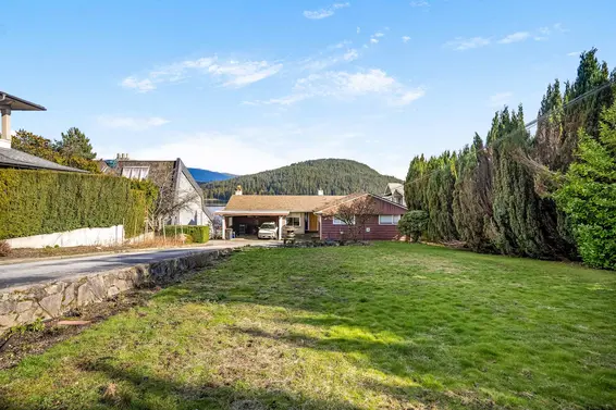 450 Beachview Drive, North Vancouver For Sale - image 23