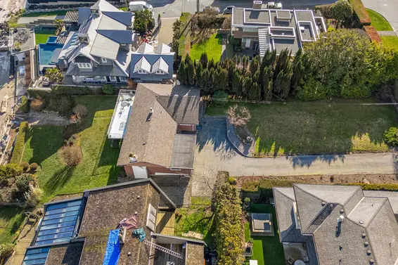 450 Beachview Drive, North Vancouver For Sale - image 28