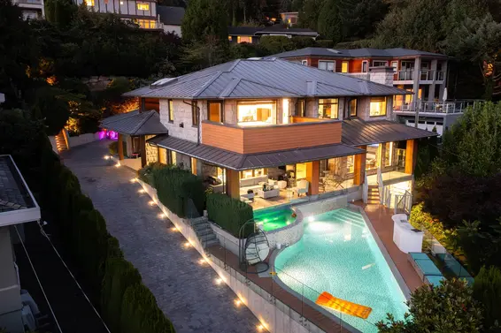3255 Mathers Avenue, West Vancouver