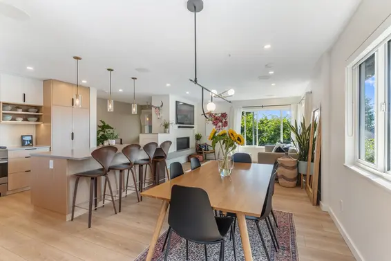536 East 5th Street, North Vancouver For Sale - image 11
