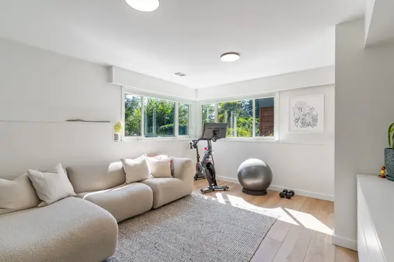 536 East 5th Street, North Vancouver For Sale - image 25