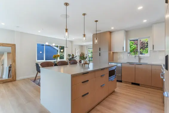 536 East 5th Street, North Vancouver For Sale - image 6