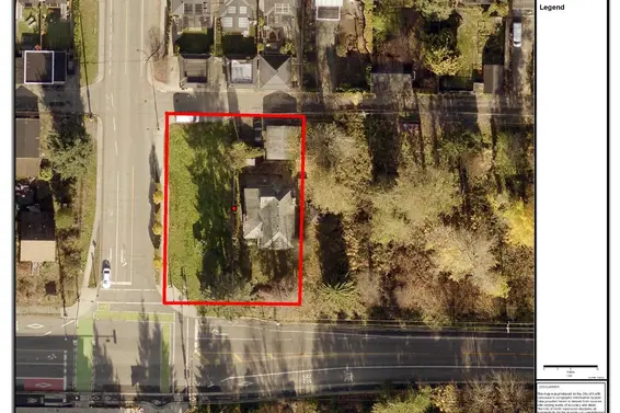 808 East 3rd Street, North Vancouver For Sale - image 4