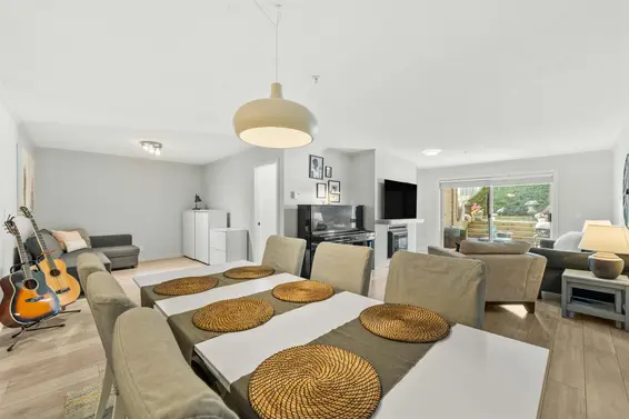 305 1050 Bowron Court, North Vancouver For Sale - image 2