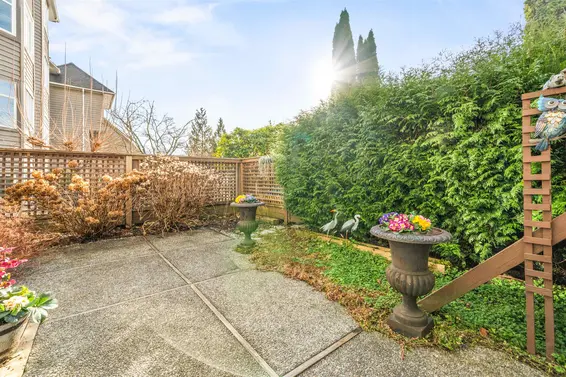 305 1050 Bowron Court, North Vancouver For Sale - image 25