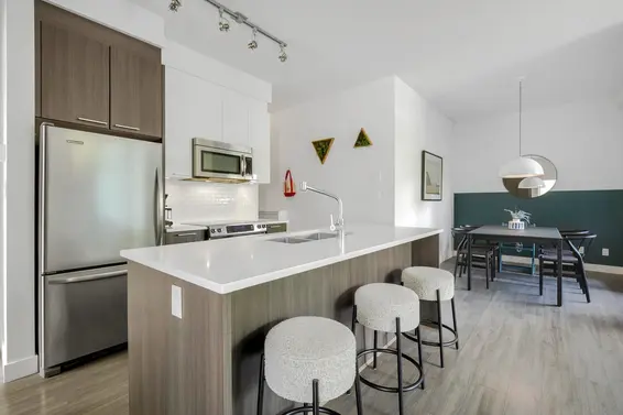 201 1201 West 16th Street, North Vancouver For Sale - image 5