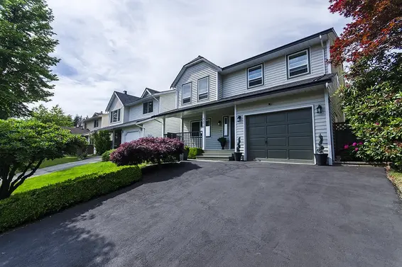 3370 Garibaldi Street, North Vancouver For Sale - image 2