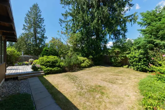 4568 Marineview Crescent, North Vancouver For Sale - image 34