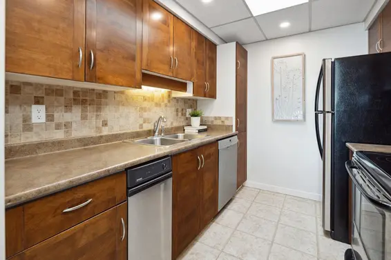 47 2250 Folkestone Way, West Vancouver For Sale - image 13