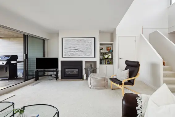 47 2250 Folkestone Way, West Vancouver For Sale - image 3