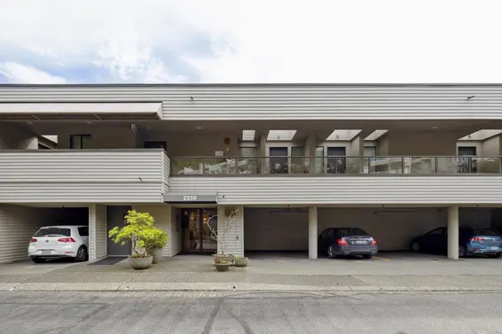 47 2250 Folkestone Way, West Vancouver For Sale - image 31