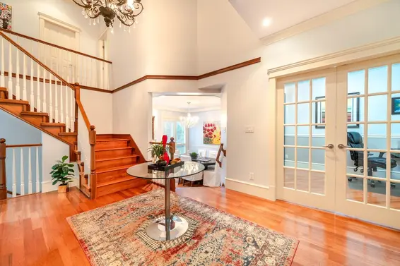 1630 Lawson Avenue, West Vancouver For Sale - image 2