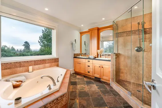 1630 Lawson Avenue, West Vancouver For Sale - image 21