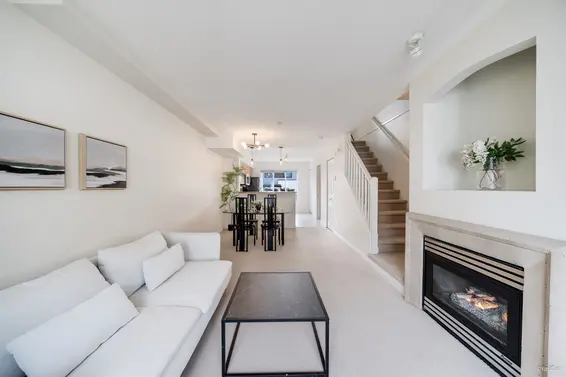 21 288 St. Davids Avenue, North Vancouver