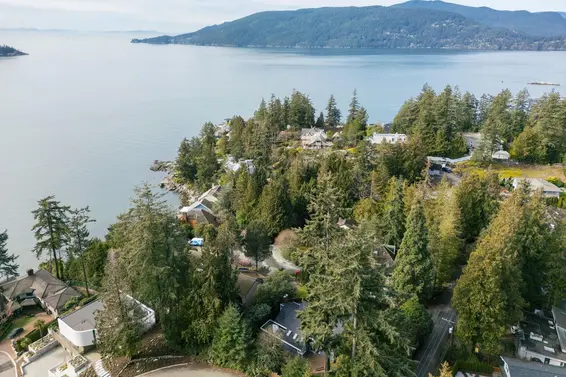 6020 Glenwynd Place, West Vancouver For Sale - image 33