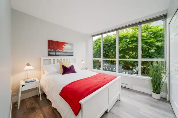 203 408 Lonsdale Avenue, North Vancouver For Sale - image 18