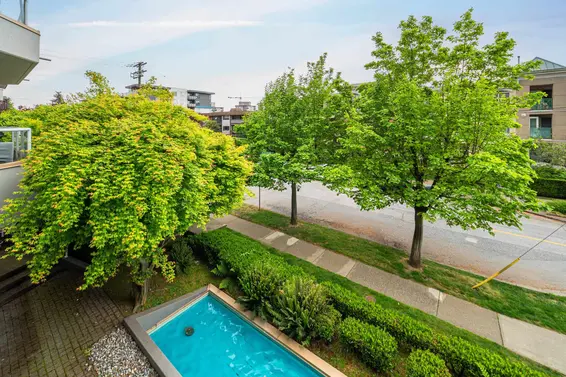 203 408 Lonsdale Avenue, North Vancouver For Sale - image 31