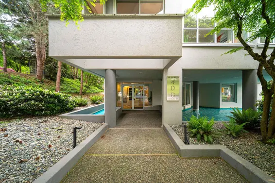 203 408 Lonsdale Avenue, North Vancouver For Sale - image 4