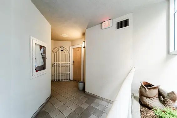203 408 Lonsdale Avenue, North Vancouver For Sale - image 6