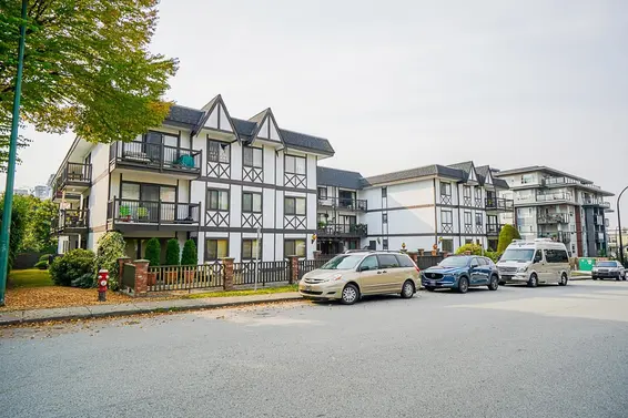 213 145 West 18Th Street, North Vancouver For Sale - image 26