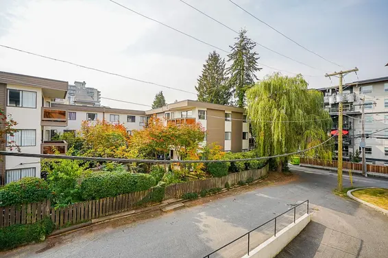 213 145 West 18Th Street, North Vancouver For Sale - image 32