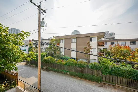 213 145 West 18Th Street, North Vancouver For Sale - image 33