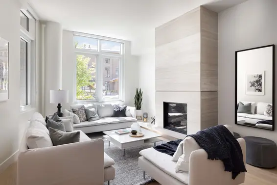 502 6687 Nelson Avenue, West Vancouver