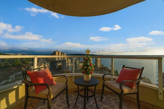 1601 2203 Bellevue Avenue, West Vancouver