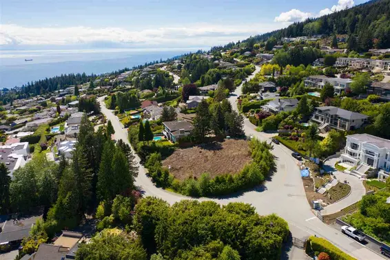 1430 Chartwell Drive, West Vancouver For Sale - image 3