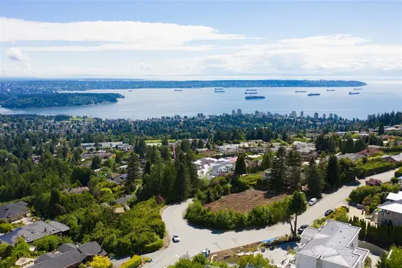 1430 Chartwell Drive, West Vancouver For Sale - image 6