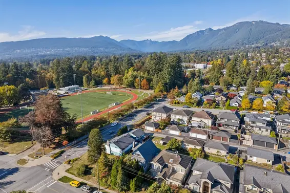 358 West 16th Street, North Vancouver For Sale - image 10